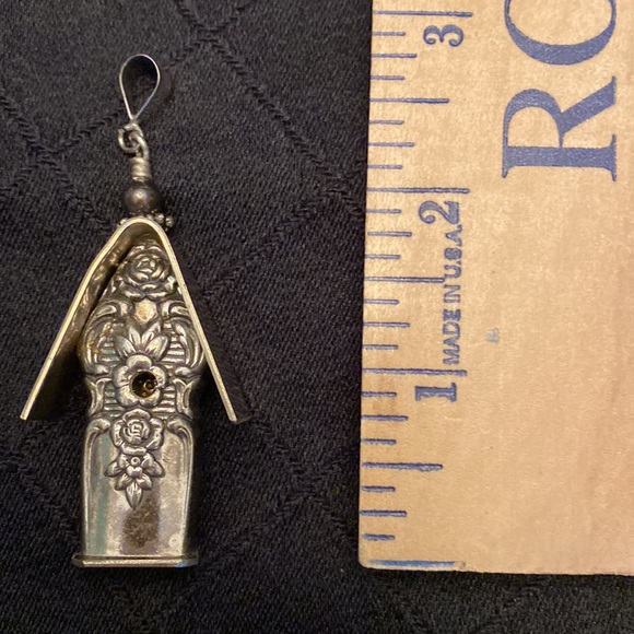 Handmade Birdhouse Pendant, made from vintage Sterling flatware - Picture 6 of 6